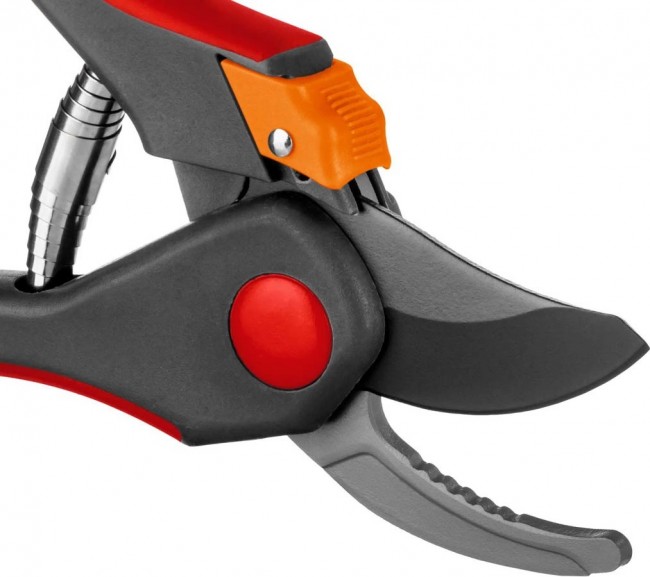 Секатор GRINDA G-26 с двухкомпонентными рукоятками, плоскостной, 205 мм 8-423102_z02 Секатор GRINDA G-26 с двухкомпонентными рукоятками, плоскостной, 205 мм 8-423102_z02