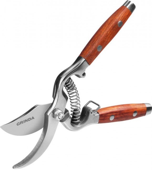 Секатор GRINDA PROLine P-15 цельнокованый из нержавеющей стали, с деревянными рукоятками, 210 мм 423415 Секатор GRINDA PROLine P-15 цельнокованый из нержавеющей стали, с деревянными рукоятками, 210 мм 423415