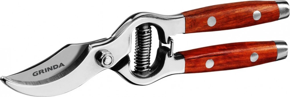 Секатор GRINDA PROLine P-15 цельнокованый из нержавеющей стали, с деревянными рукоятками, 210 мм 423415 Секатор GRINDA PROLine P-15 цельнокованый из нержавеющей стали, с деревянными рукоятками, 210 мм 423415